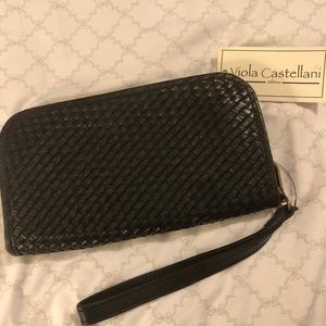 NWT leather textured wallet (man/woman)